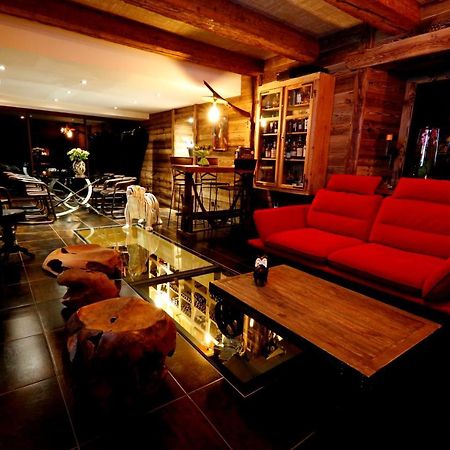 Chambres D'Hotes Le Repere Des Anges Et Spa Larnod Exterior photo