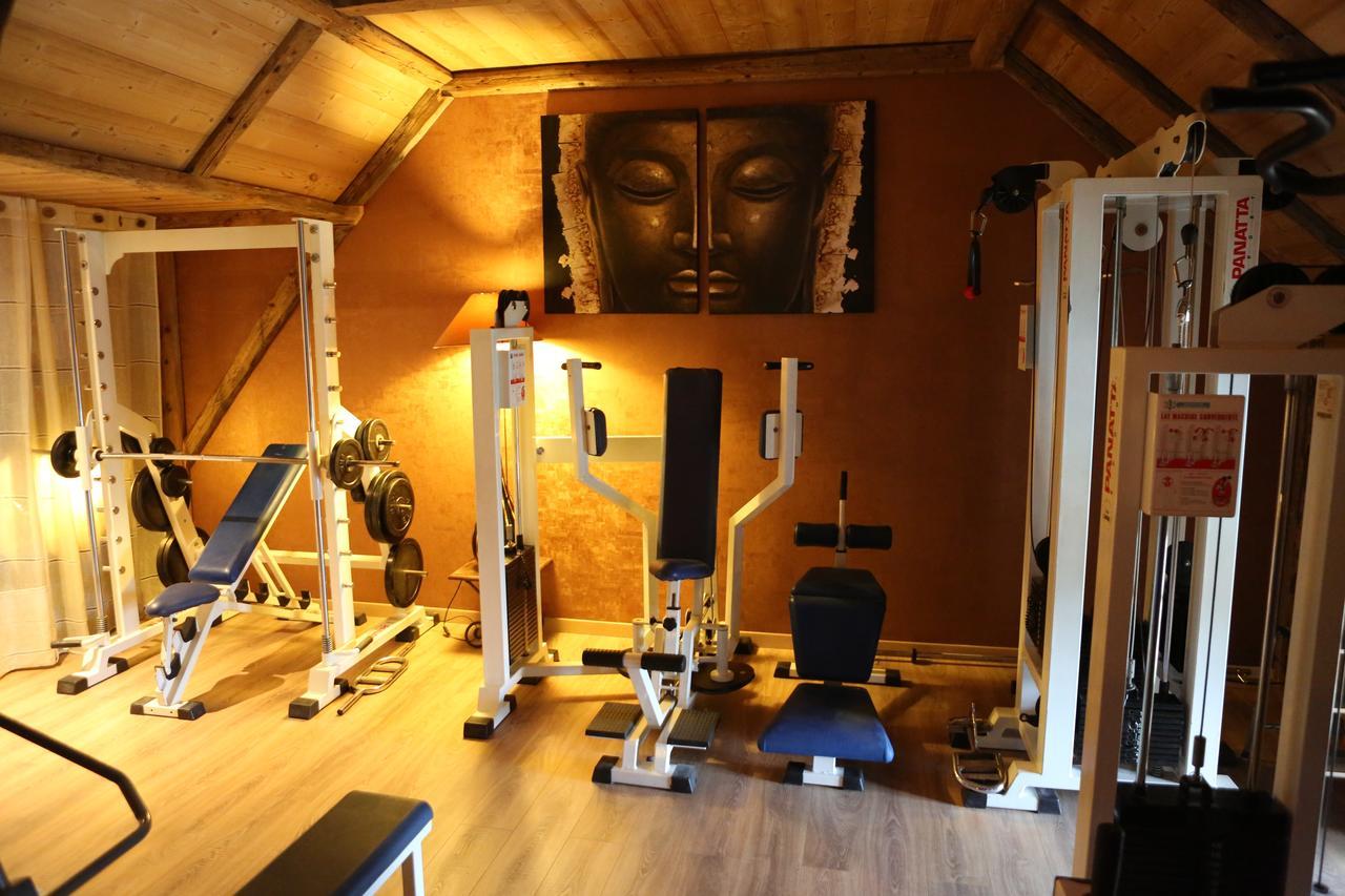 Chambres D'Hotes Le Repere Des Anges Et Spa Larnod Exterior photo